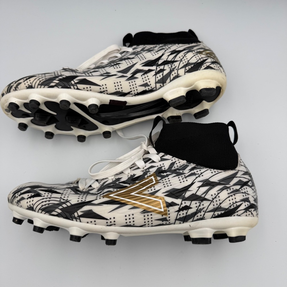 Mitre Strike Soccer Cleats Mens Size 8 Black White Excellent Synthetic